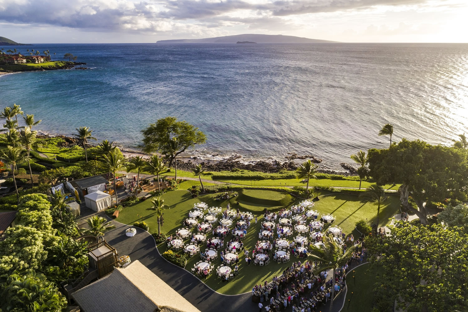 Luau Gardens